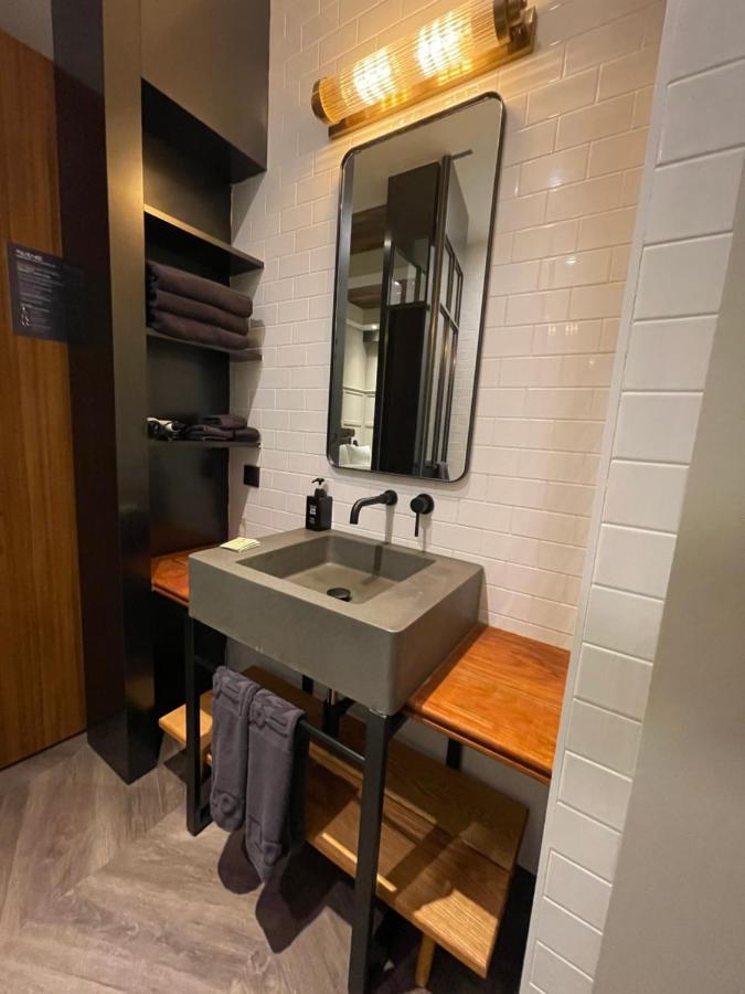 Junibino Hotel Hongdae Szöul Kültér fotó
